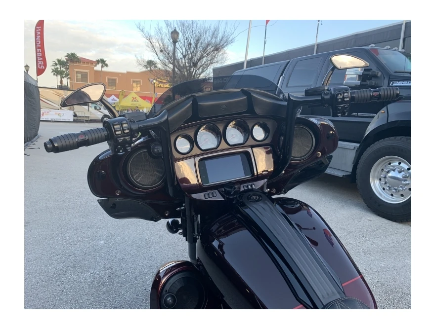 Fat Baggers Inc. 1 1/4" Plug & Play Pointed Top Handlebar Kit For Harley Touring 2014-2015 - Image 6