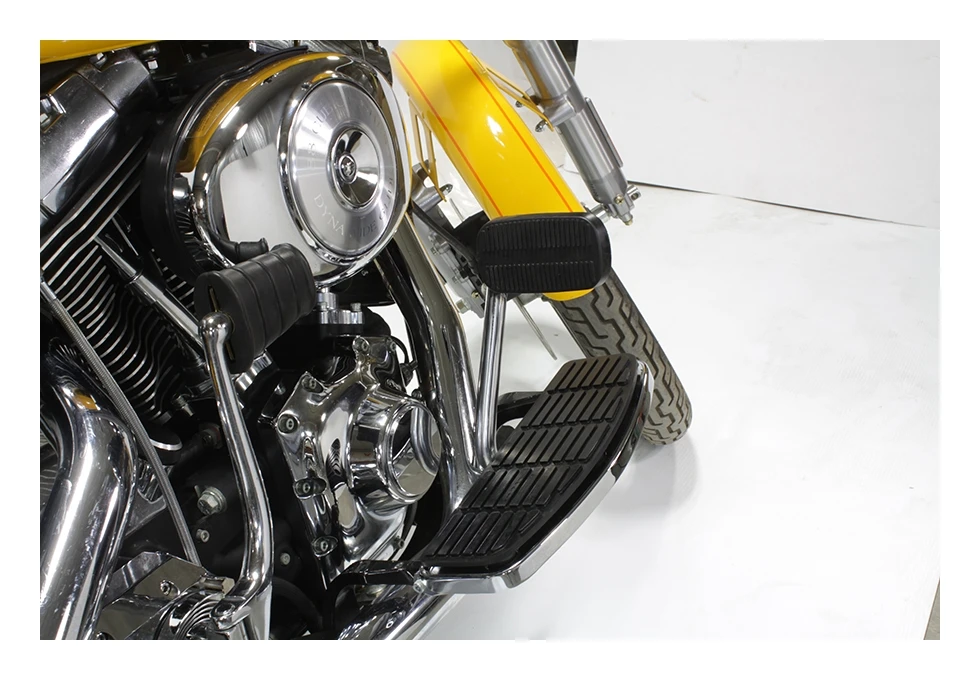 V-Twin Mfg. Rider Floorboard Kit For Harley Dyna 1996-2005 - Image 3